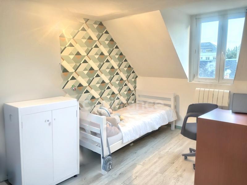 Maison - 100 m² - 6 pièces