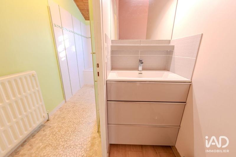 Maison - 111 m² - 5 pièces