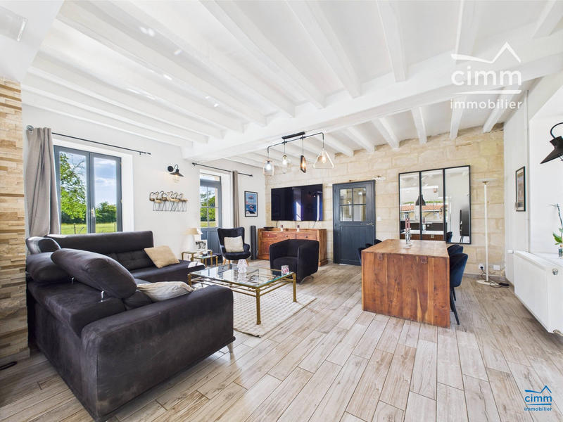 Maison - 162 m² - 5 pièces