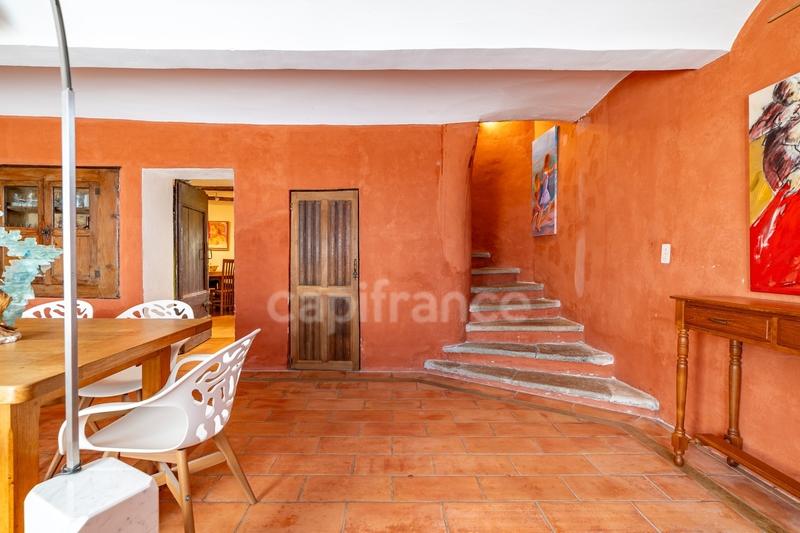 Maison de campagne - 216 m² - 5 pièces