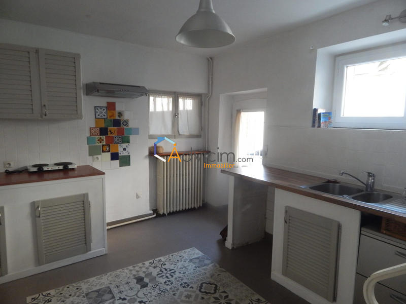 Maison - 105 m² - 4 pièces