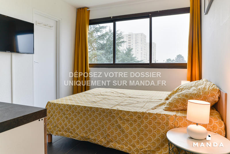 Chambre - 81 m² - 5 pièces