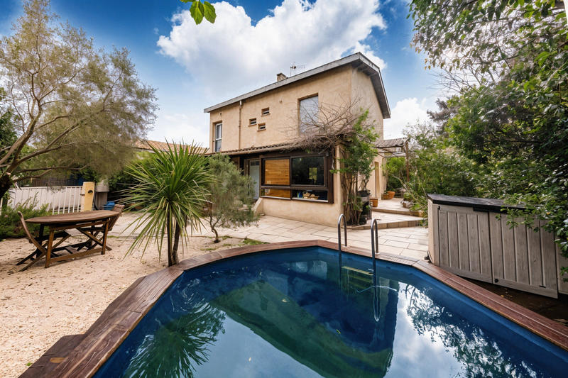 Maison - 120 m² - 5 pièces