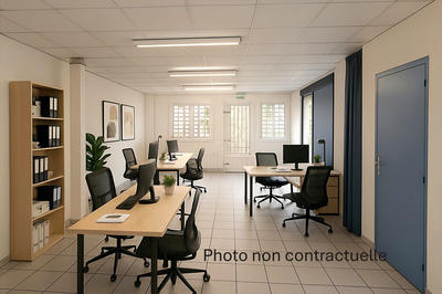 Local commercial - 66 m² - 1 pièce