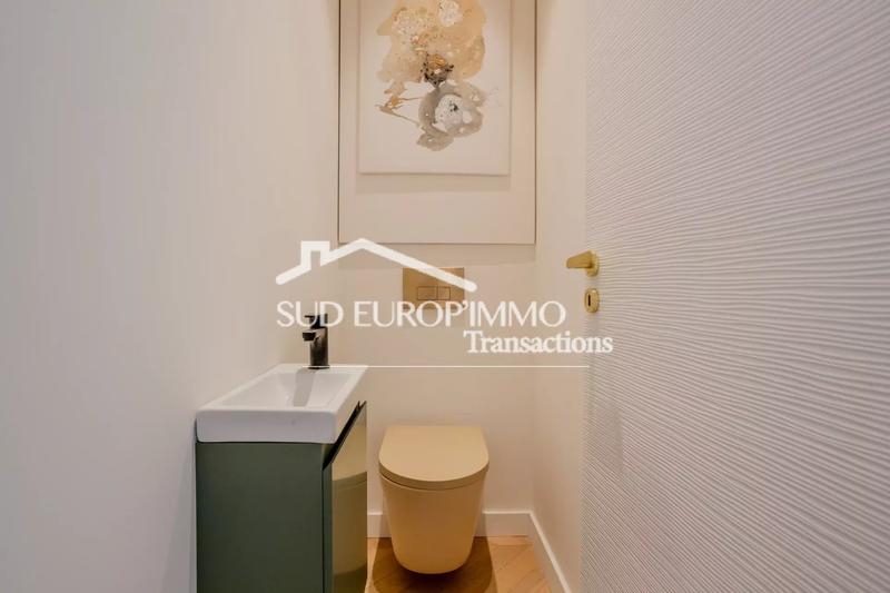 Appartement - 75 m² - 3 pièces