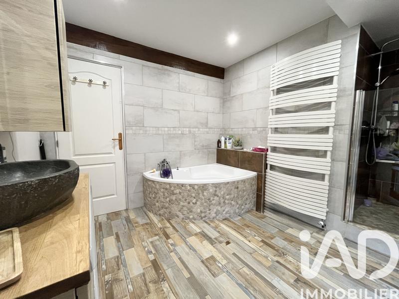 Maison - 125 m² - 4 pièces