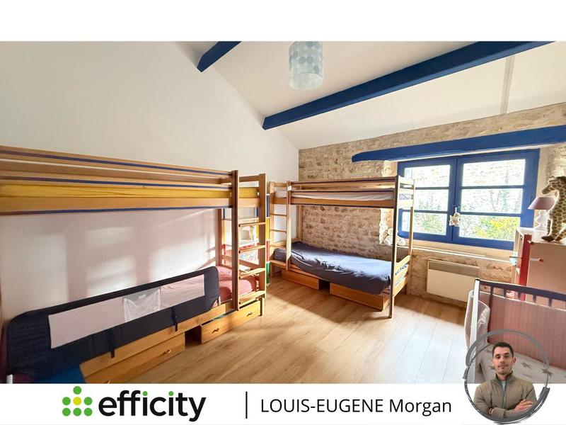 Maison d'architecte - 259 m² - 7 pièces