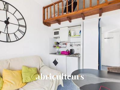 Studio - 14 m² - 1 pièce