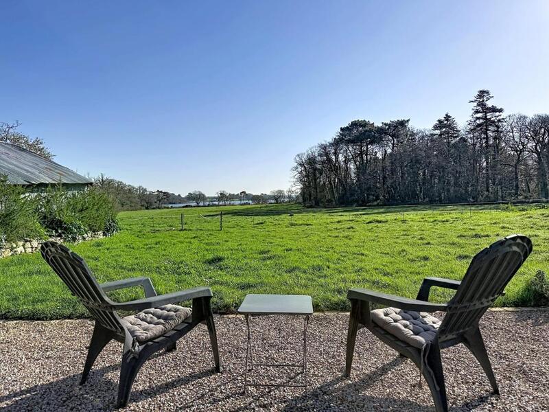 Villa - 220 m² - 8 pièces