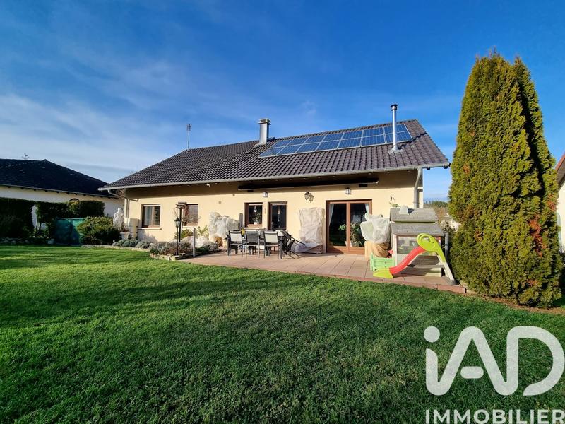 Maison - 180 m² - 7 pièces