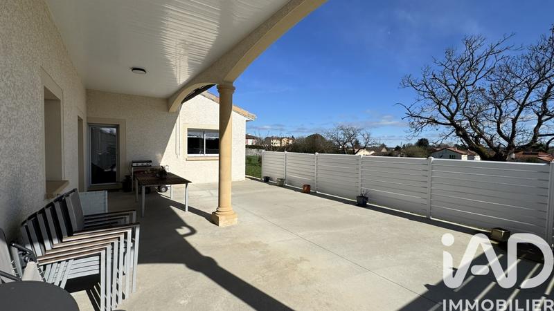 Maison - 122 m² - 5 pièces