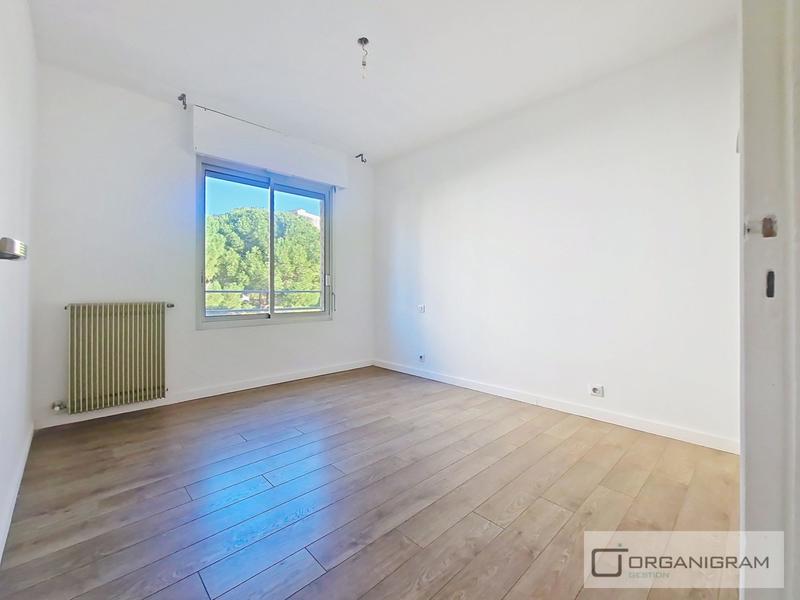 Appartement - 97 m² - 4 pièces