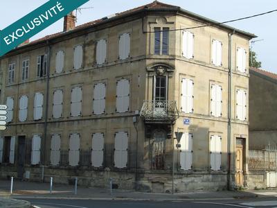 Maison de ville - 202 m² - 8 pièces