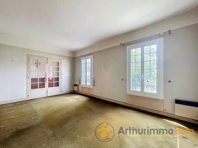 Maison - 101 m² - 5 pièces