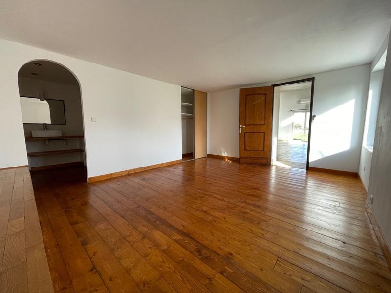 Maison de campagne - 228 m² - 6 pièces