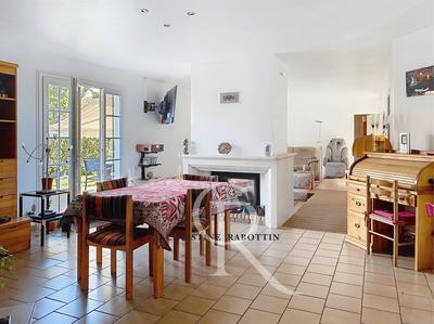 Maison - 134 m² - 4 pièces