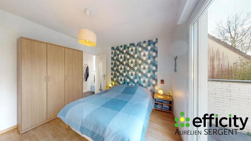 Pavillon - 150 m² - 5 pièces