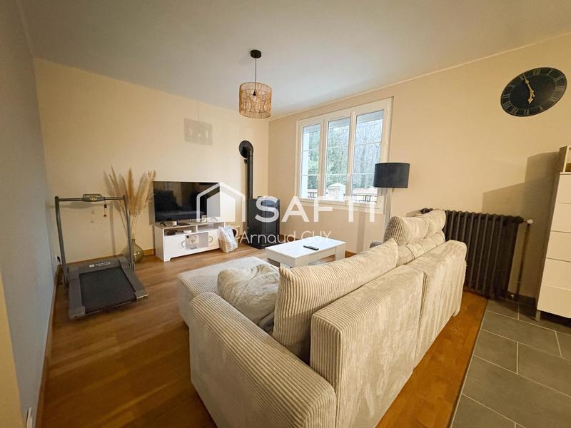 Maison - 90 m² - 5 pièces