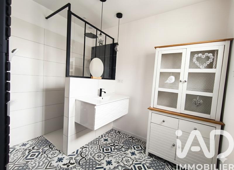 Maison - 105 m² - 4 pièces