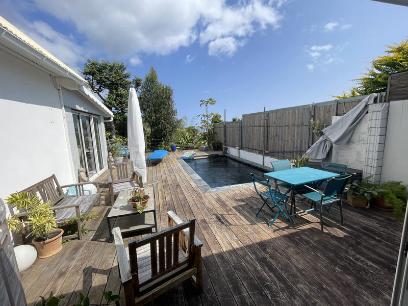 Maison - 160 m² - 5 pièces