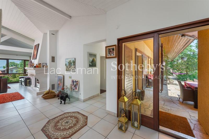 Maison - 225 m² - 6 pièces