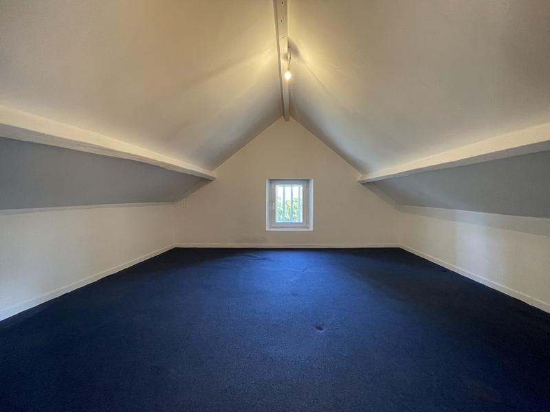 Maison ancienne - 171 m² - 6 pièces