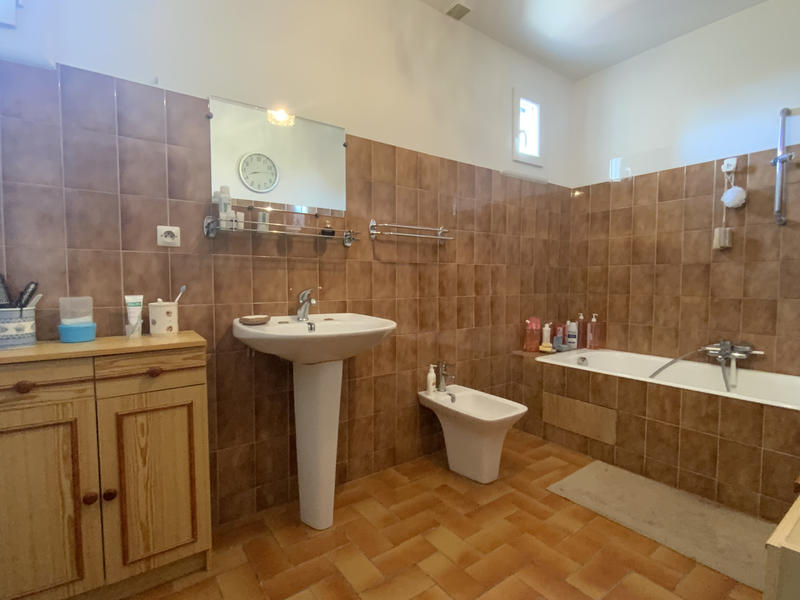 Maison - 137 m² - 6 pièces