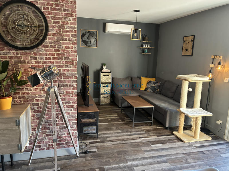 Maison - 90 m² - 5 pièces