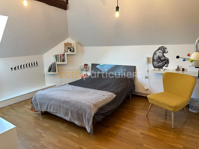 Maison - 178 m² - 7 pièces