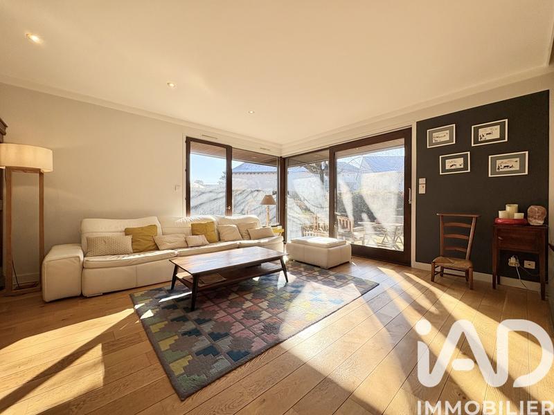 Maison de maîtres - 222 m² - 6 pièces