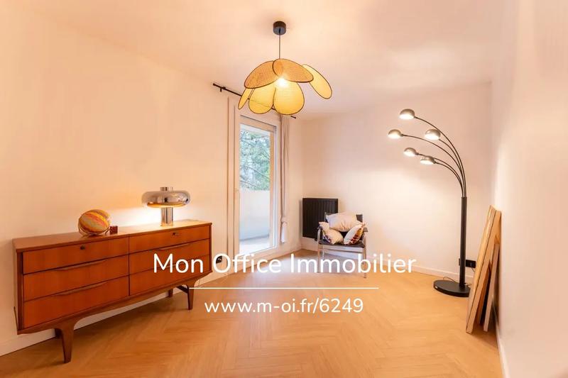 Appartement - 88 m² - 3 pièces