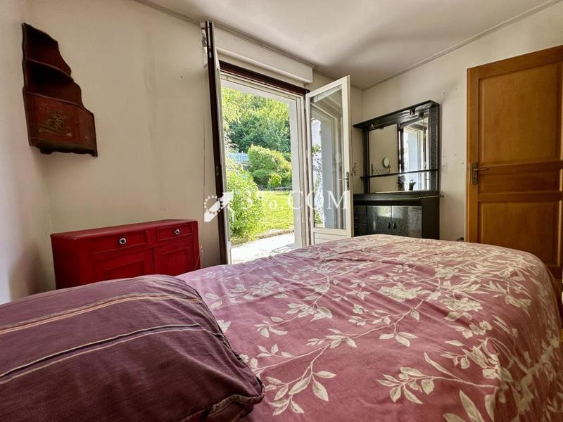 Maison - 169 m² - 8 pièces