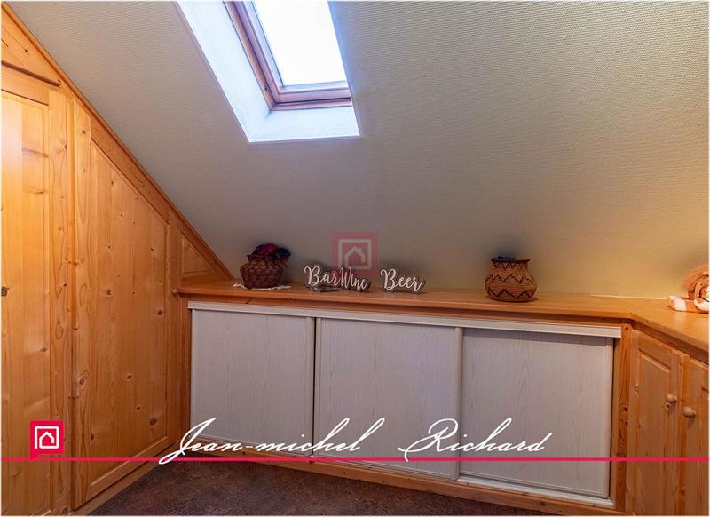 Maison - 210 m² - 6 pièces