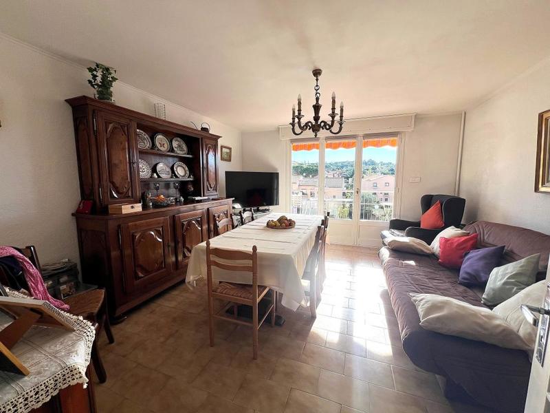 Appartement - 66 m² - 3 pièces