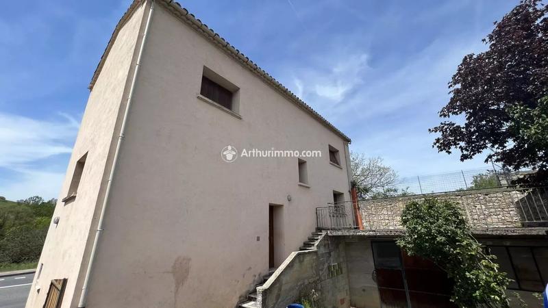 Maison - 168 m² - 10 pièces