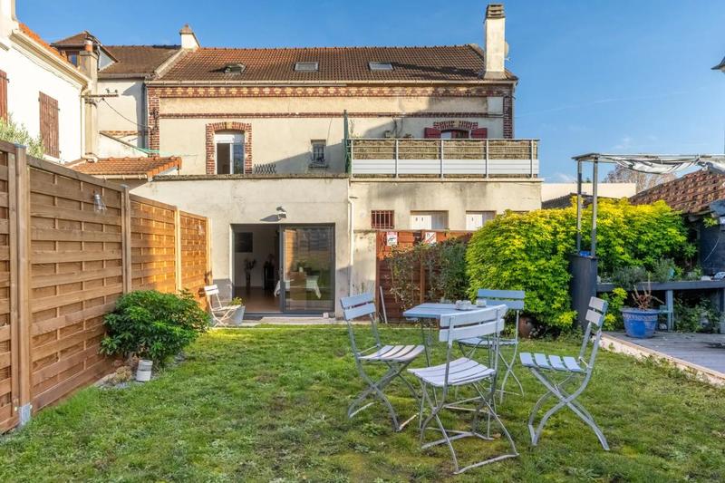 Maison - 131 m² - 6 pièces