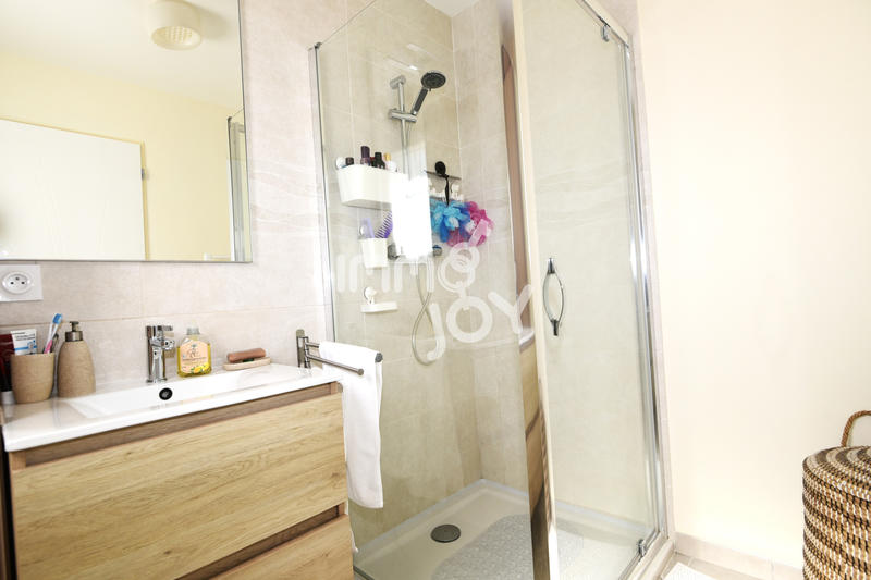 Maison - 136 m² - 6 pièces