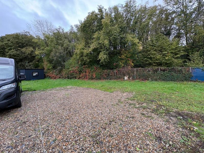 Terrain constructible - 320 m²