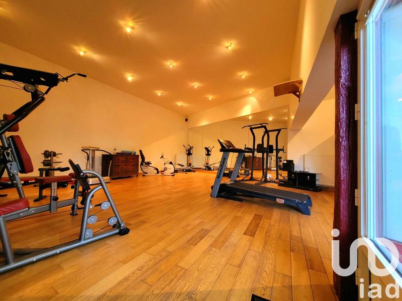 Maison - 400 m² - 9 pièces