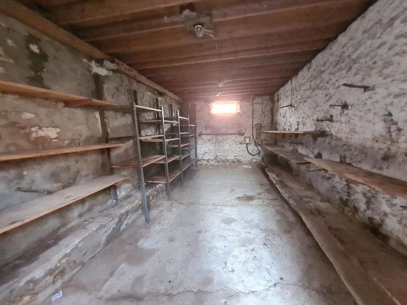 Grange - 150 m² - 2 pièces