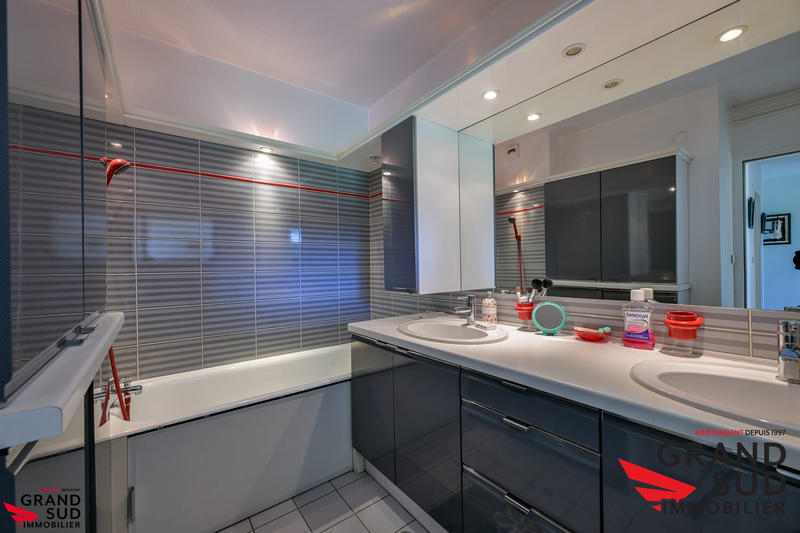 Appartement - 115 m² - 4 pièces