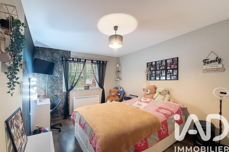 Maison - 91 m² - 6 pièces