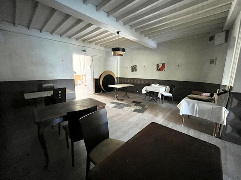 Immeuble - 20 pièces