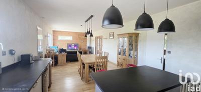 Maison - 153 m² - 6 pièces