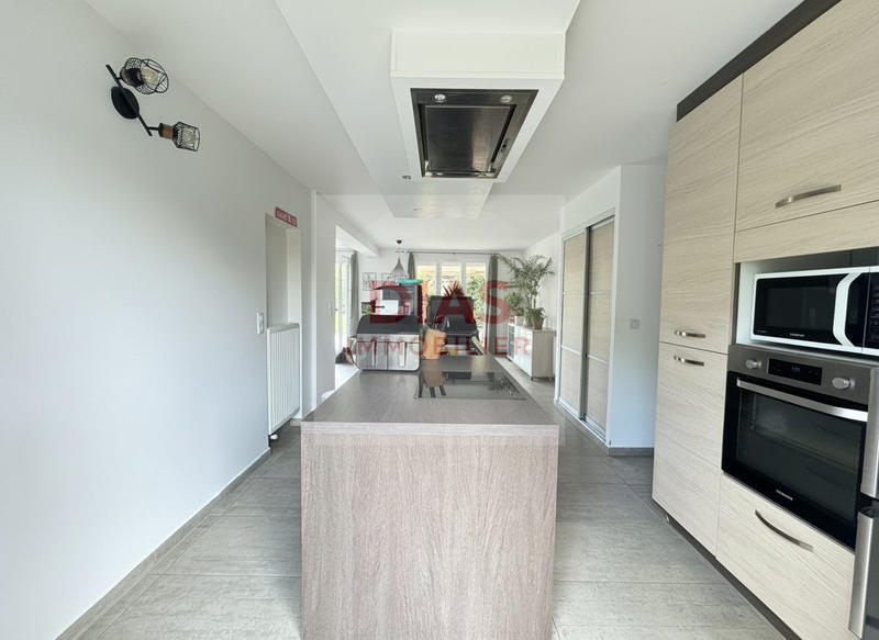 Maison - 155 m² - 7 pièces