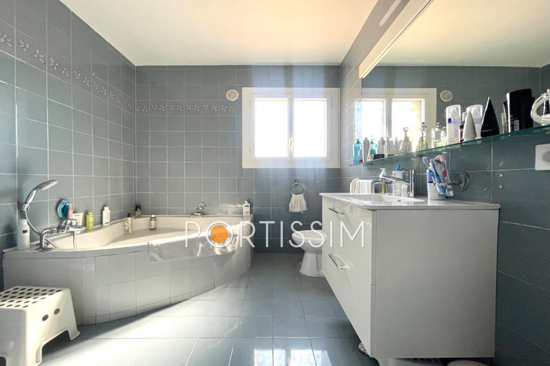 Maison - 149 m² - 6 pièces