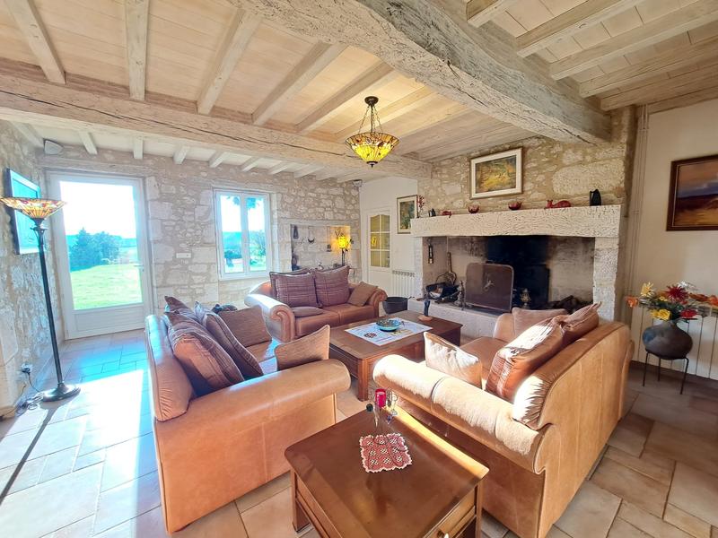 Maison - 295 m² - 7 pièces