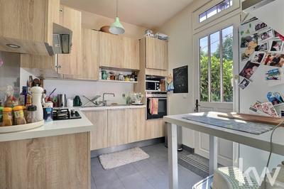 Maison - 150 m² - 8 pièces