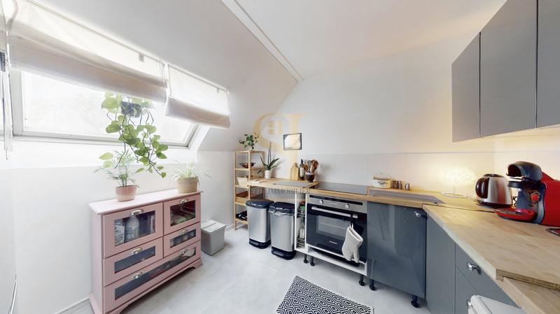 Appartement - 106 m² - 6 pièces