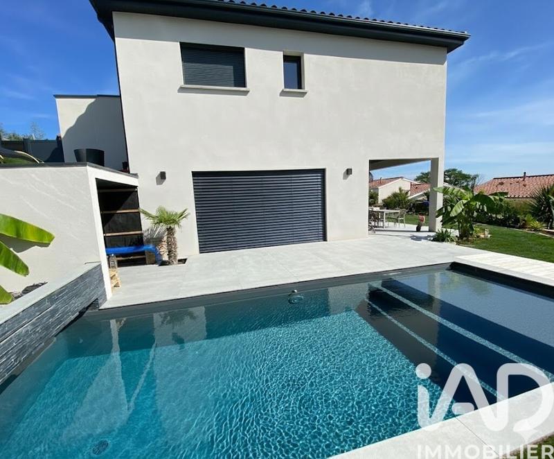 Maison - 165 m² - 7 pièces